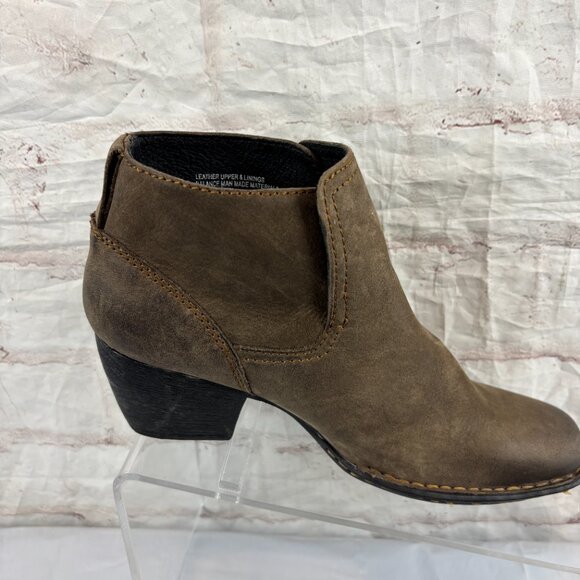 Born Women's 6 Rascal Brown Leather Pull-on Heel Ankle Booties - Picture 9 of 13